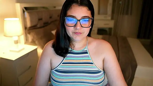 Camilaa bueno online show from 12/19/25, 11:40