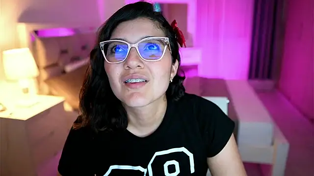 Camilaa bueno online show from 03/22/25, 01:54