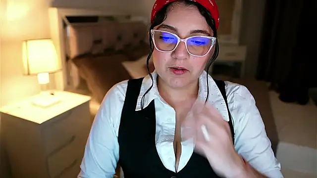 Camilaa bueno online show from 02/11/26, 11:15