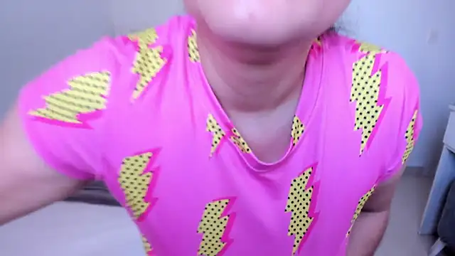 Camilaa bueno online show from 04/26/26, 04:59