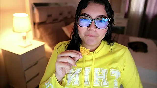 Camilaa bueno online show from 01/07/26, 10:04