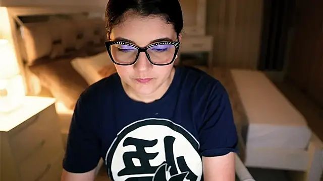 Camilaa bueno online show from 09/22/25, 03:12