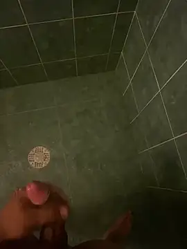 Snapshot of Tommy_y_Pamela chatting on 02/18/26, 04:21 Tommy y Pamela online show from 02/18/26, 04:21