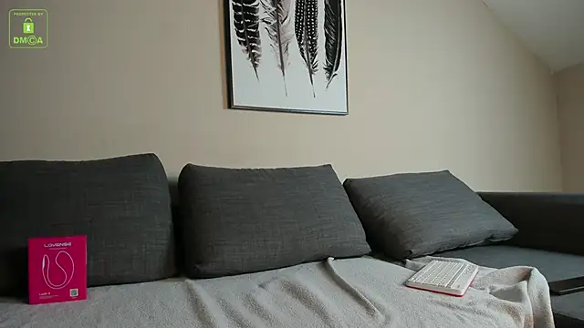 Perry Knight online show from 09/17/25, 04:09