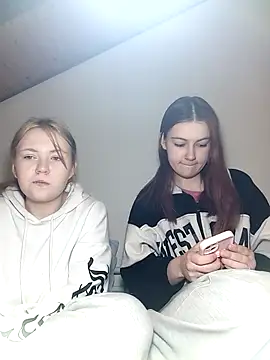 ella grays online show from 03/19/25, 06:23