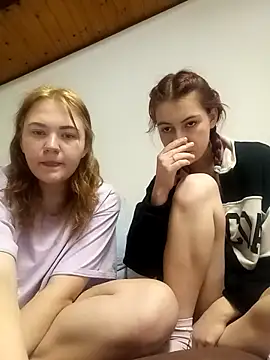 ella grays online show from 02/19/25, 06:21