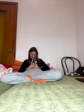 ella grays online show from 12/20/25, 05:49