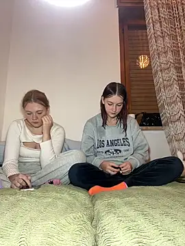 ella grays online show from 10/24/25, 05:56