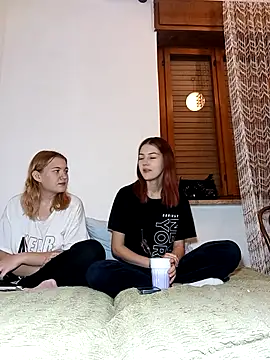 ella grays online show from 10/17/25, 05:48