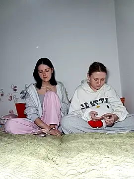 ella grays online show from 03/20/26, 09:05