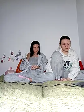 ella grays online show from 03/29/26, 05:47