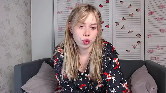 Snapshot of sofiaa_here chatting on 01/16/26, 12:14 sofiaa here online show from 01/16/26, 12:14