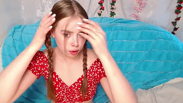 Snapshot of sofiaa_here chatting on 03/13/25, 07:20 sofiaa here online show from 03/13/25, 07:20