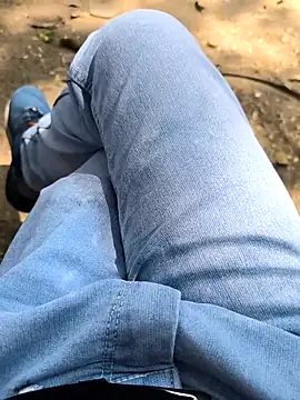 Snapshot of faaseel chatting on 03/17/25, 07:46 faaseel online show from 03/17/25, 07:46