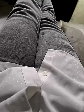 Snapshot of faaseel chatting on 03/06/25, 07:03 faaseel online show from 03/06/25, 07:03