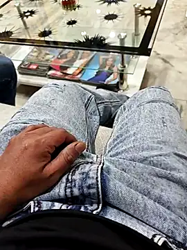 faaseel online show from 11/27/25, 05:41