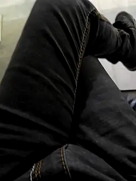 Snapshot of faaseel chatting on 09/29/25, 12:55 faaseel online show from 09/29/25, 12:55