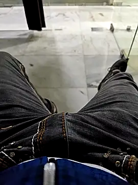 faaseel online show from 11/15/25, 10:19