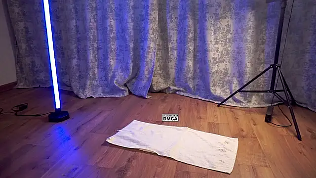 Hoot owl cb online show from 12/04/25, 06:56