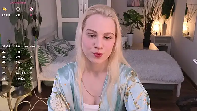 Snapshot of jeancolex chatting on 11/25/25, 09:26 jeancolex online show from 11/25/25, 09:26