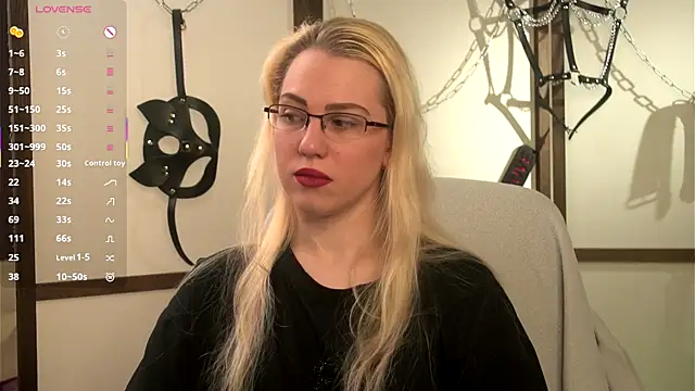 Snapshot of jeancolex chatting on 09/30/25, 05:46 jeancolex online show from 09/30/25, 05:46