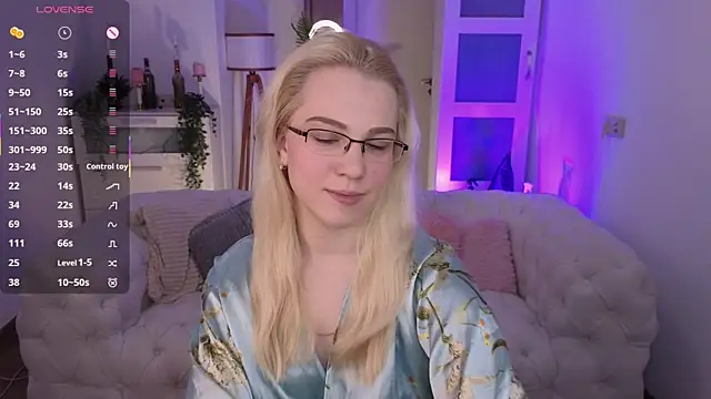 Snapshot of jeancolex chatting on 11/20/25, 06:03 jeancolex online show from 11/20/25, 06:03