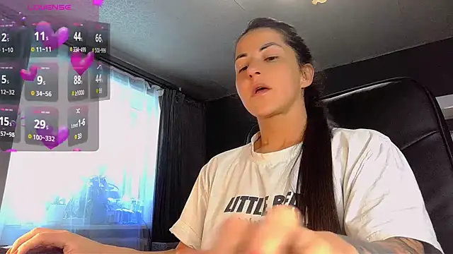 Aria Dl online show from 02/18/25, 11:55