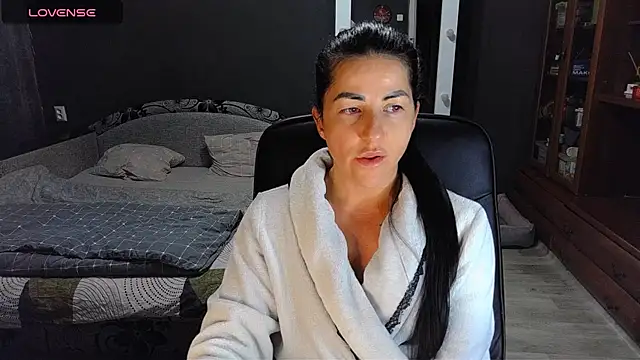 Aria Dl online show from 02/26/26, 04:51