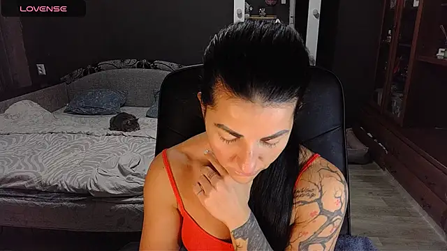 Aria Dl online show from 12/02/25, 12:29