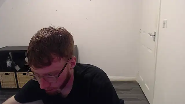 PrettyGinger online show from 12/05/24, 05:01