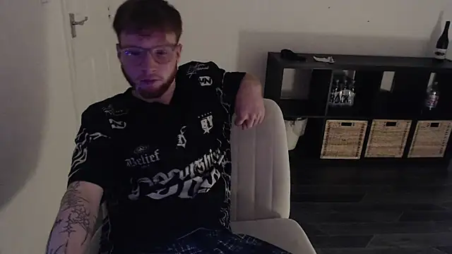 PrettyGinger online show from 01/05/25, 06:56