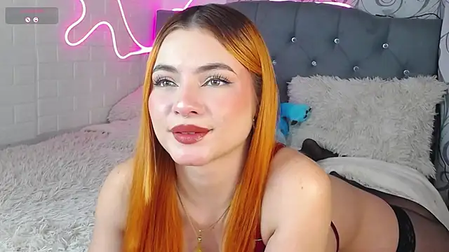 Miah hilton2 online show from 11/16/25, 10:13