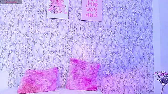  karenestrada online show from 03/31/26, 03:52