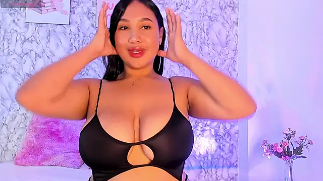  karenestrada online show from 05/15/26, 06:55