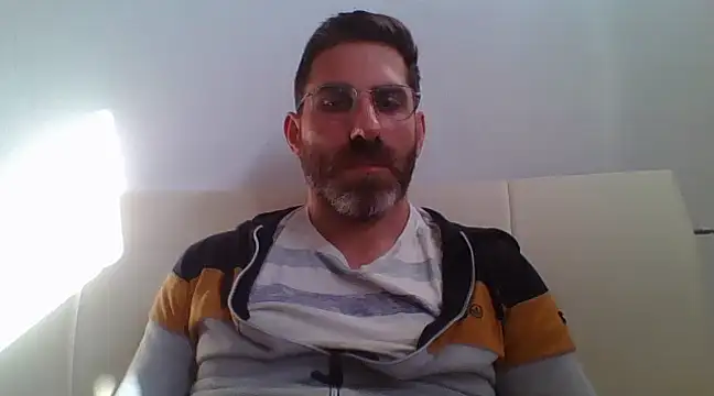 Snapshot of alcatraz009 chatting on 03/09/25, 02:32 alcatraz009 online show from 03/09/25, 02:32
