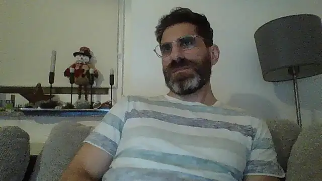 Snapshot of alcatraz009 chatting on 12/23/24, 08:57 alcatraz009 online show from 12/23/24, 08:57
