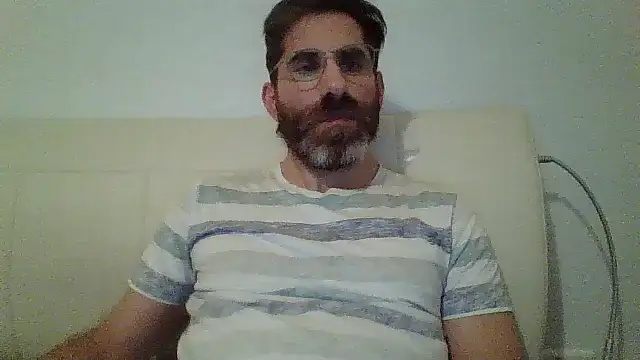 Snapshot of alcatraz009 chatting on 01/08/25, 09:34 alcatraz009 online show from 01/08/25, 09:34