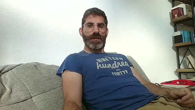 Snapshot of alcatraz009 chatting on 09/26/25, 07:26 alcatraz009 online show from 09/26/25, 07:26
