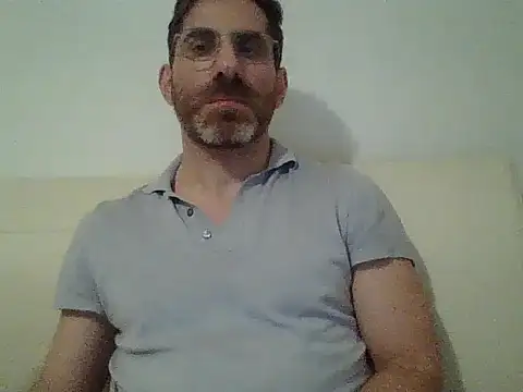 Snapshot of alcatraz009 chatting on 02/19/25, 09:25 alcatraz009 online show from 02/19/25, 09:25