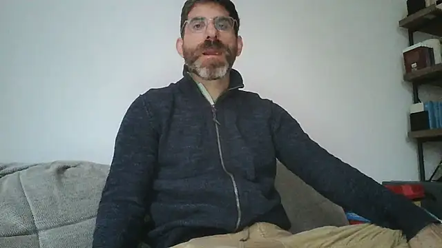 Snapshot of alcatraz009 chatting on 10/06/25, 06:36 alcatraz009 online show from 10/06/25, 06:36