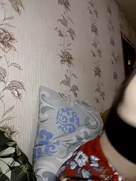 Snapshot of -bey_bi_Start chatting on 01/05/25, 03:34 -bey bi Start online show from 01/05/25, 03:34