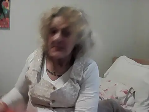 housewife shantie online show from 03/28/26, 10:27