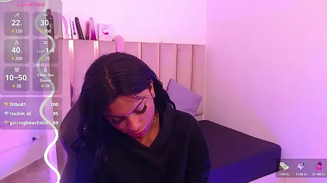 Snapshot of Andy_tay1 chatting on 03/18/25, 09:23 Andy tay1 online show from 03/18/25, 09:23