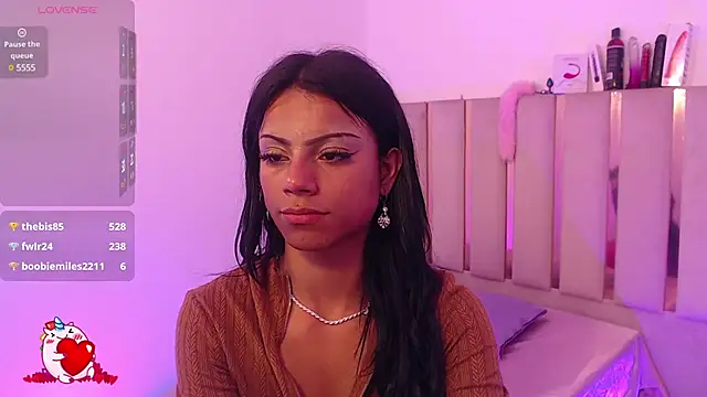 Snapshot of Andy_tay1 chatting on 03/21/25, 09:34 Andy tay1 online show from 03/21/25, 09:34