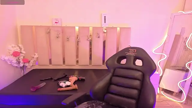 Snapshot of Andy_tay1 chatting on 09/26/25, 03:02 Andy tay1 online show from 09/26/25, 03:02