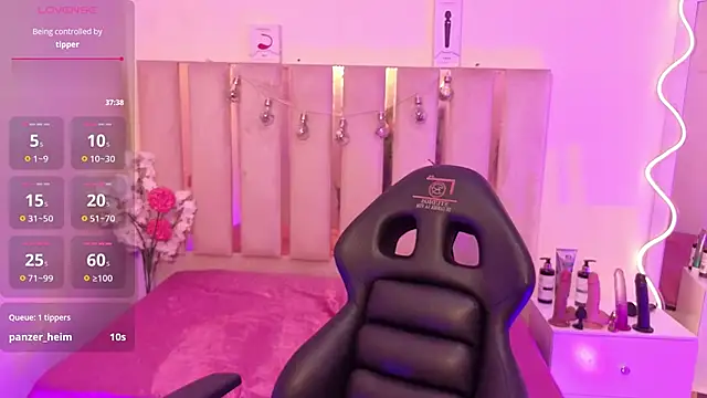 Snapshot of Andy_tay1 chatting on 10/07/25, 03:07 Andy tay1 online show from 10/07/25, 03:07