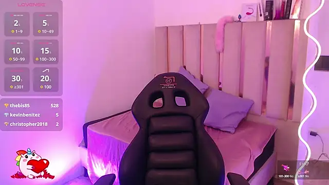 Snapshot of Andy_tay1 chatting on 03/21/25, 06:27 Andy tay1 online show from 03/21/25, 06:27