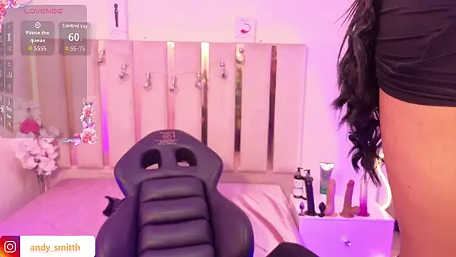 Snapshot of Andy_tay1 chatting on 10/11/25, 03:18 Andy tay1 online show from 10/11/25, 03:18