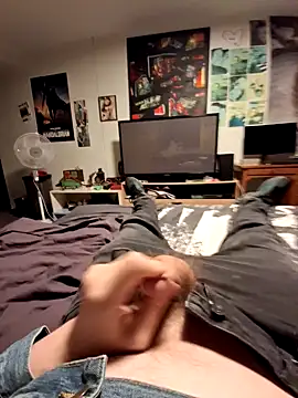 Snapshot of stev3w chatting on 11/20/25, 06:36 stev3w online show from 11/20/25, 06:36