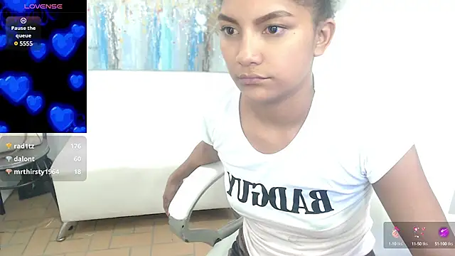 Snapshot of elly_willis chatting on 02/26/25, 03:32 elly willis online show from 02/26/25, 03:32
